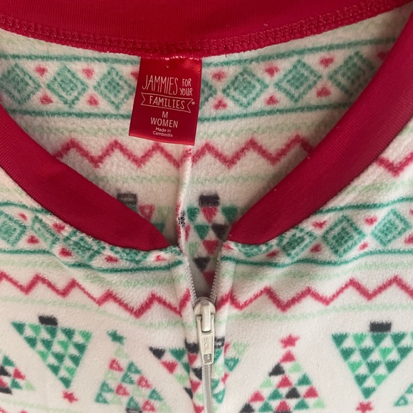 KOHLS CHRISTMAS ONSIE - Picture 5 of 5